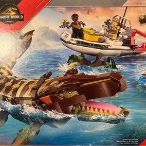 Lego Jurassic World Dinosaur Adventure Set - Brown, Green, and Yellow